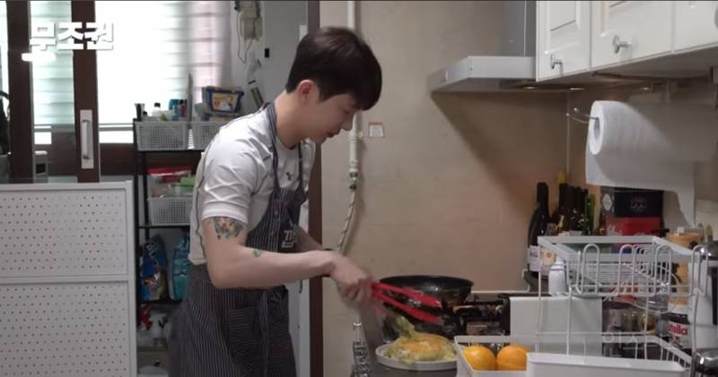 현실고증 반영된 만원의 행복.jpg | 인스티즈