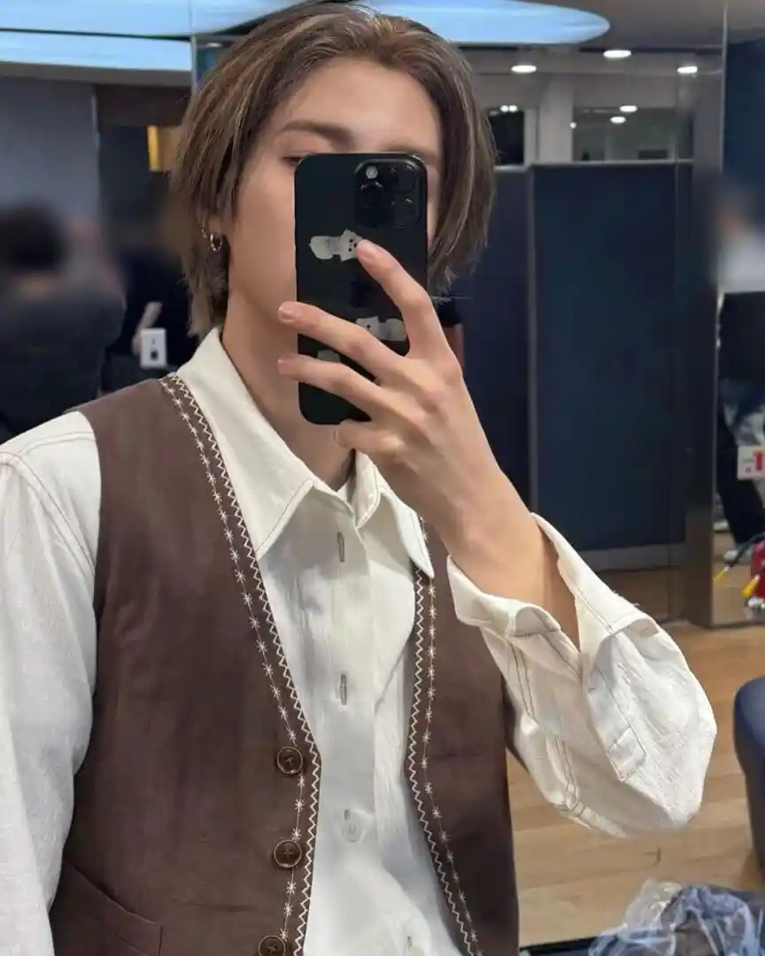 김이한 김동현 햔왼 햔른 남찍사 셀피 고화질 (8) webp 공유 | 인스티즈