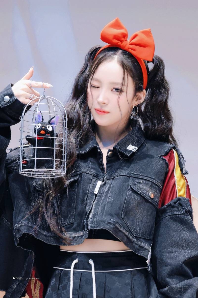 어제자 데뷔 후 처음 팬싸 했다는 미야오 멤버들 | 인스티즈