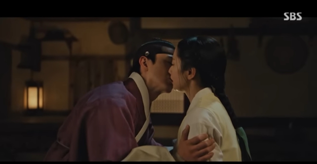[잡담] 귀궁 강열 뽀뽀장면 보는데 런닝맨 하하 말 떠올랐어 | 인스티즈