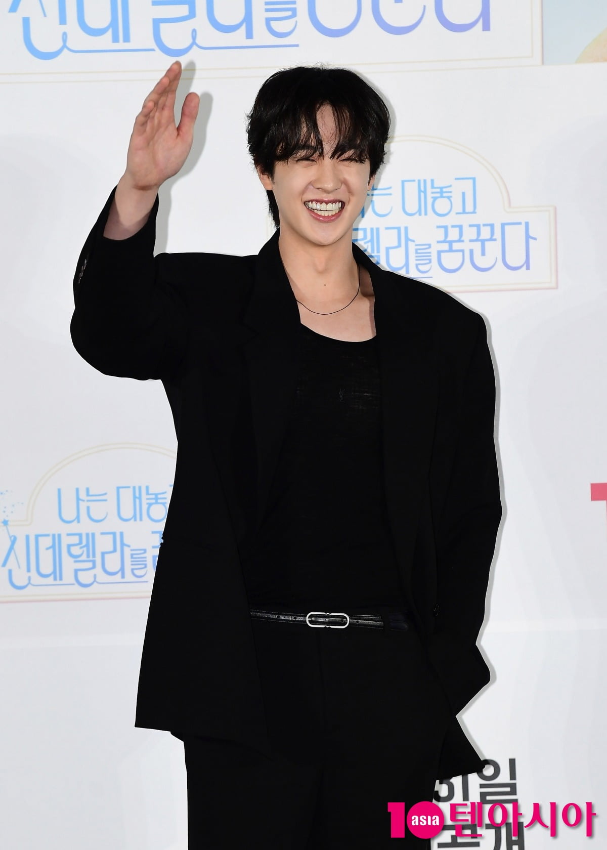 [정보/소식] [단독] 김현진, YG 떠나 최희진과 ♥핑크빛 호흡 | 인스티즈