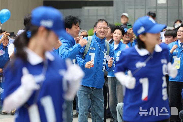  직업 만족도 최상인듯한 김상욱......1