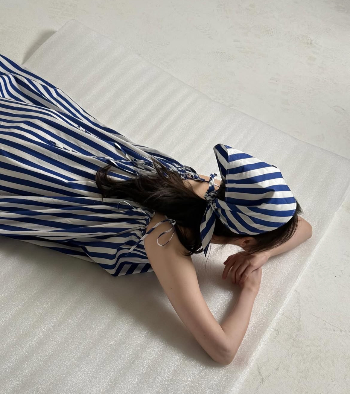 [잡담] 헐 아이유 생일 인스타 올려줬는데 개이뻐… | 인스티즈