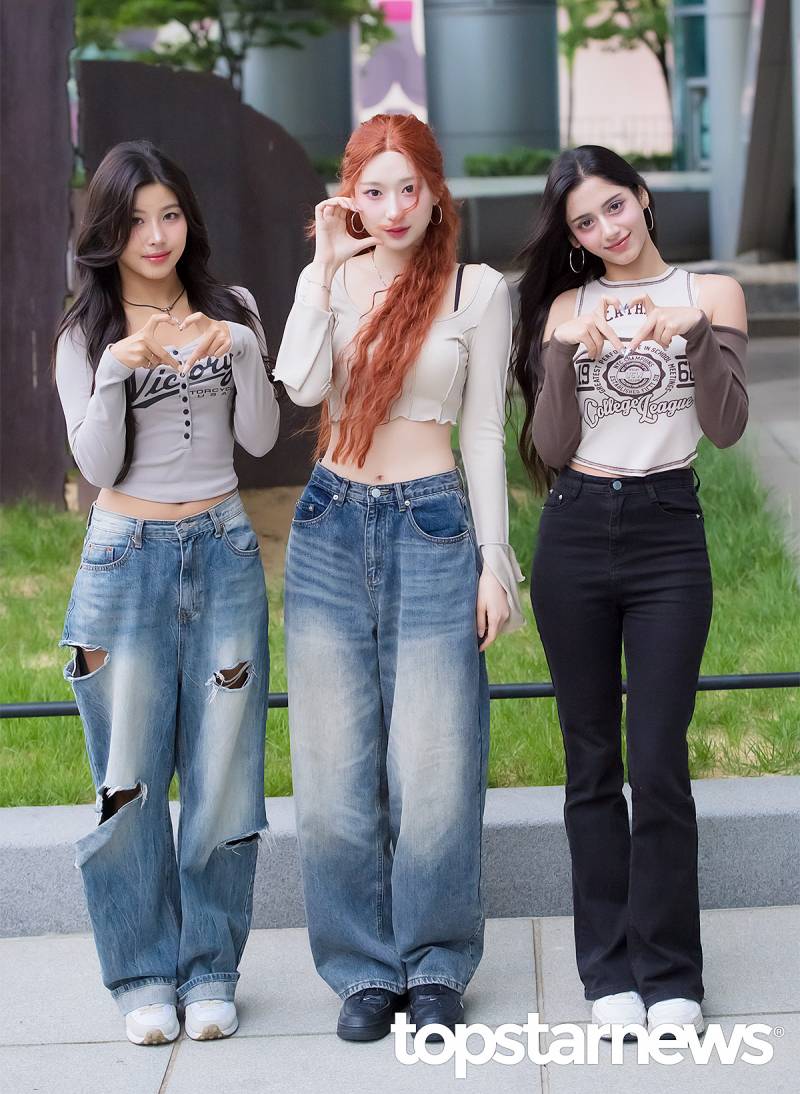 엑신(X:IN) 한나, 이샤, 아리아 웬디의 영스트리트 출근길 포토.jpg | 인스티즈