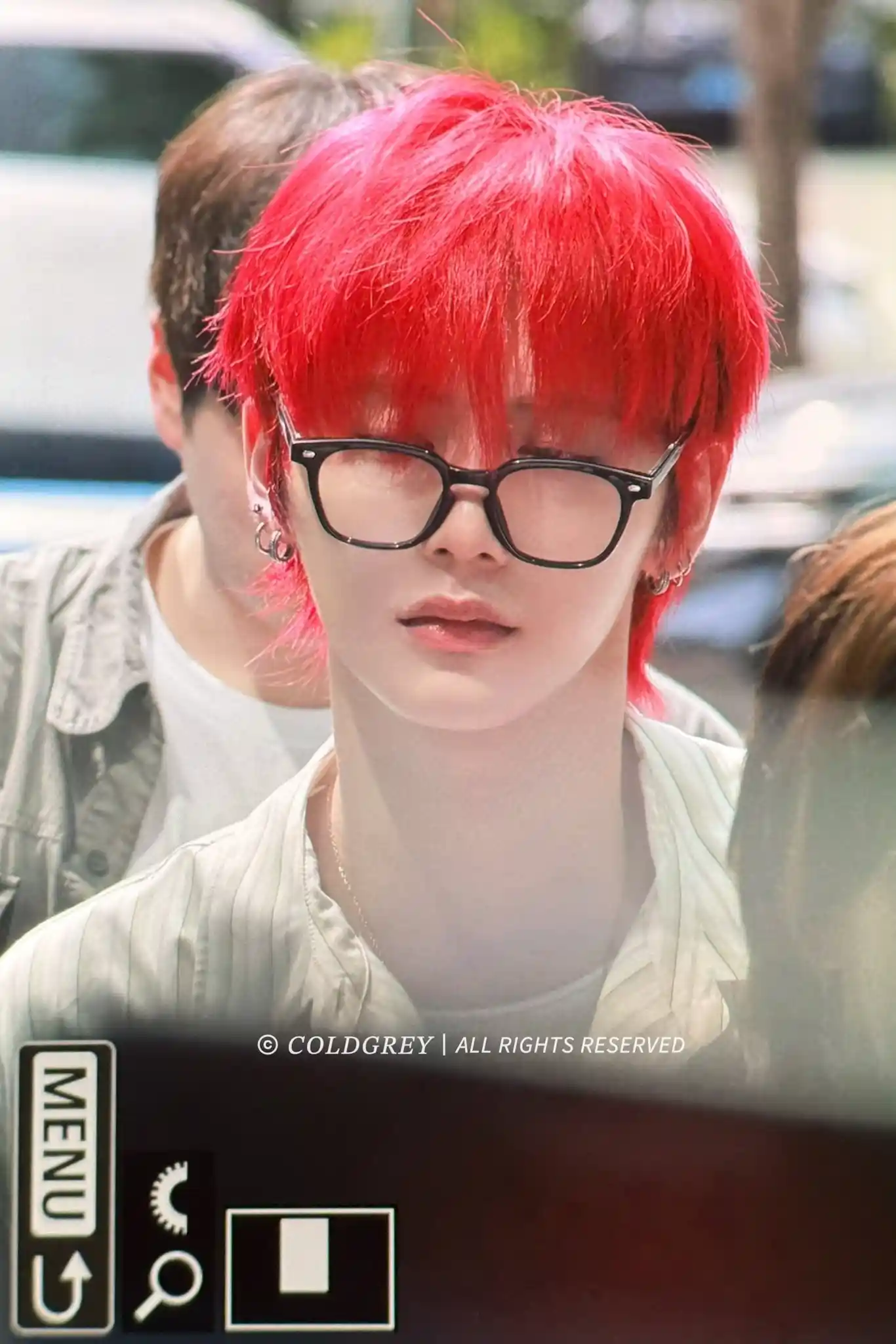 한태산 한동민 탯왼 탯른 프리뷰 (21) webp 공유 얘는 대통령 선거일에 어쩌려고 머리를 빨간색으로 염색했을까 | 인스티즈