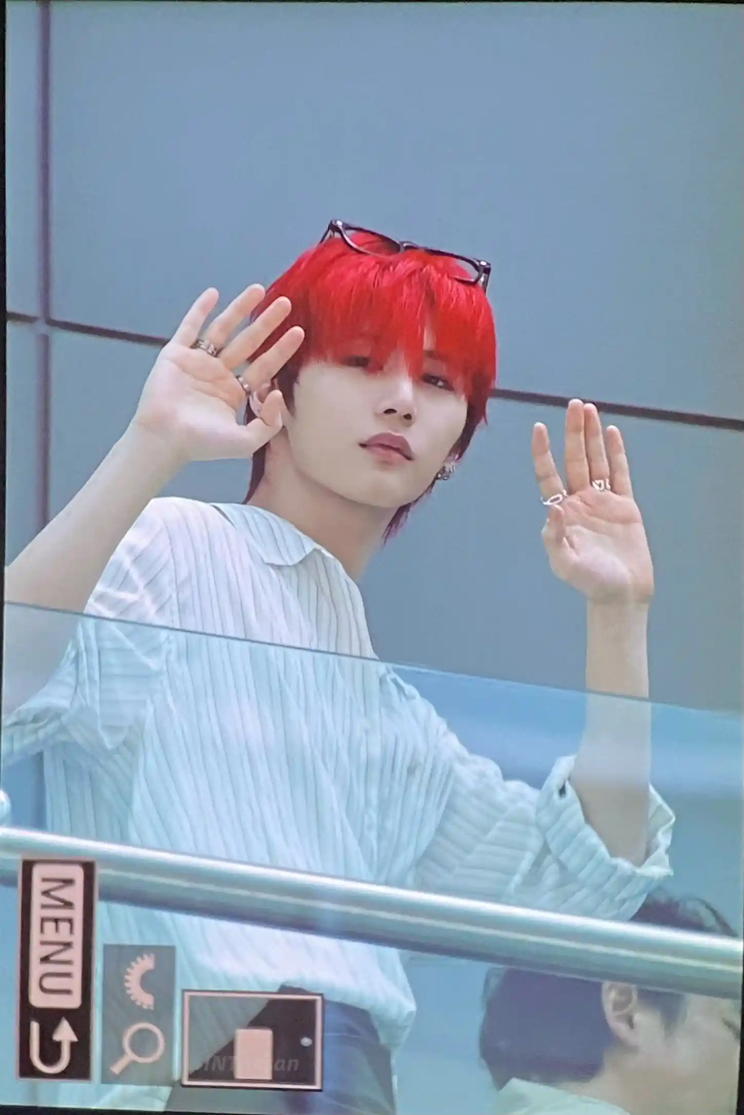 한태산 한동민 탯왼 탯른 프리뷰 (21) webp 공유 얘는 대통령 선거일에 어쩌려고 머리를 빨간색으로 염색했을까 | 인스티즈