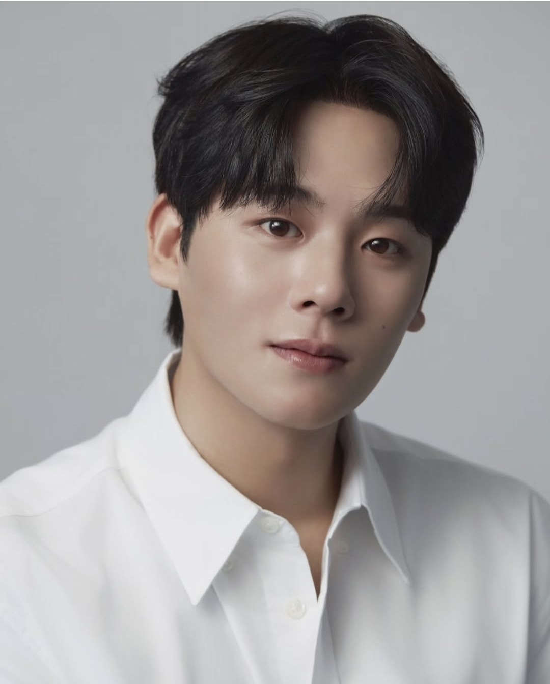 [잡담] 이정하 뉴 프로필 사진 | 인스티즈