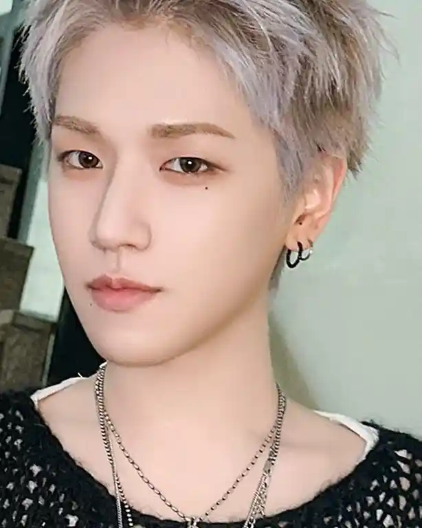 이상혁 이리우 링왼 링른 고화질 프리뷰 남찍사 (4:5/5:4) 공유 새 짤이 영원히 파묘되는 게 진짜 무서운 것 같아요 | 인스티즈