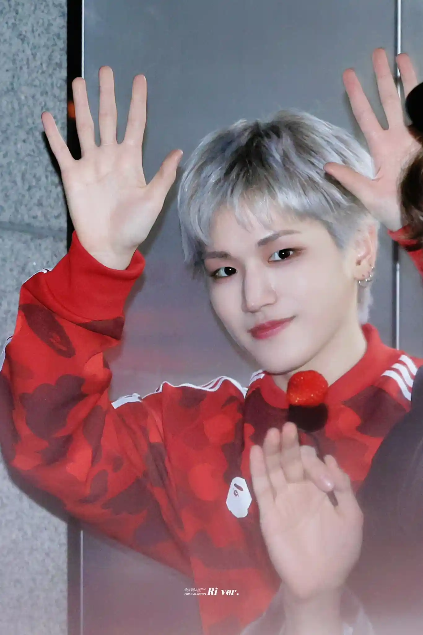 이상혁 이리우 링왼 링른 고화질 프리뷰 남찍사 (4:5/5:4) 공유 새 짤이 영원히 파묘되는 게 진짜 무서운 것 같아요 | 인스티즈