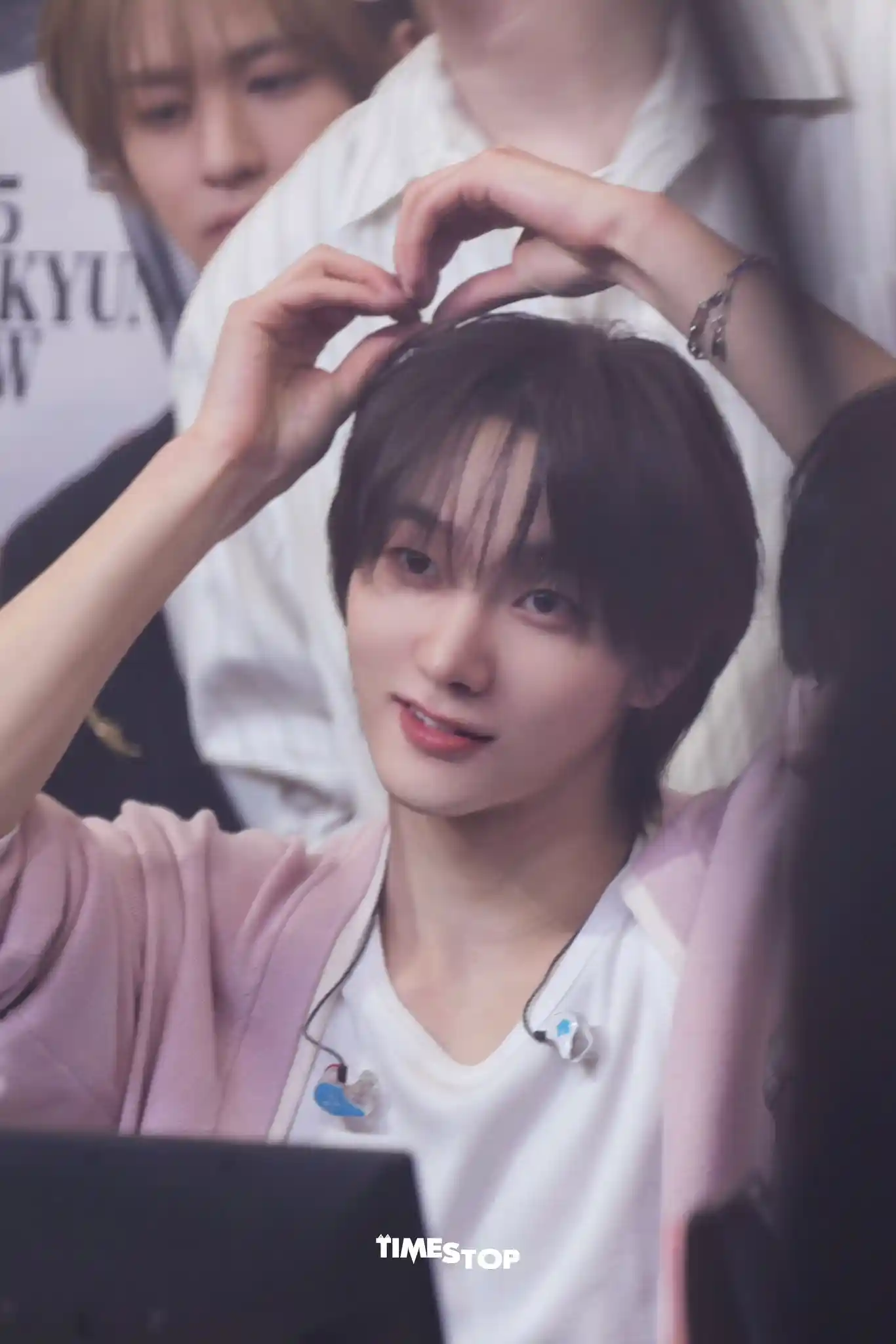 박성호 호왼 호른 음중 미팬 프리뷰 고화질 (54) webp 공유 보넥도가 또 소처럼 일하네요 어쩌겠어요 짤 빨아야죠 나의 혜교를 위해 | 인스티즈