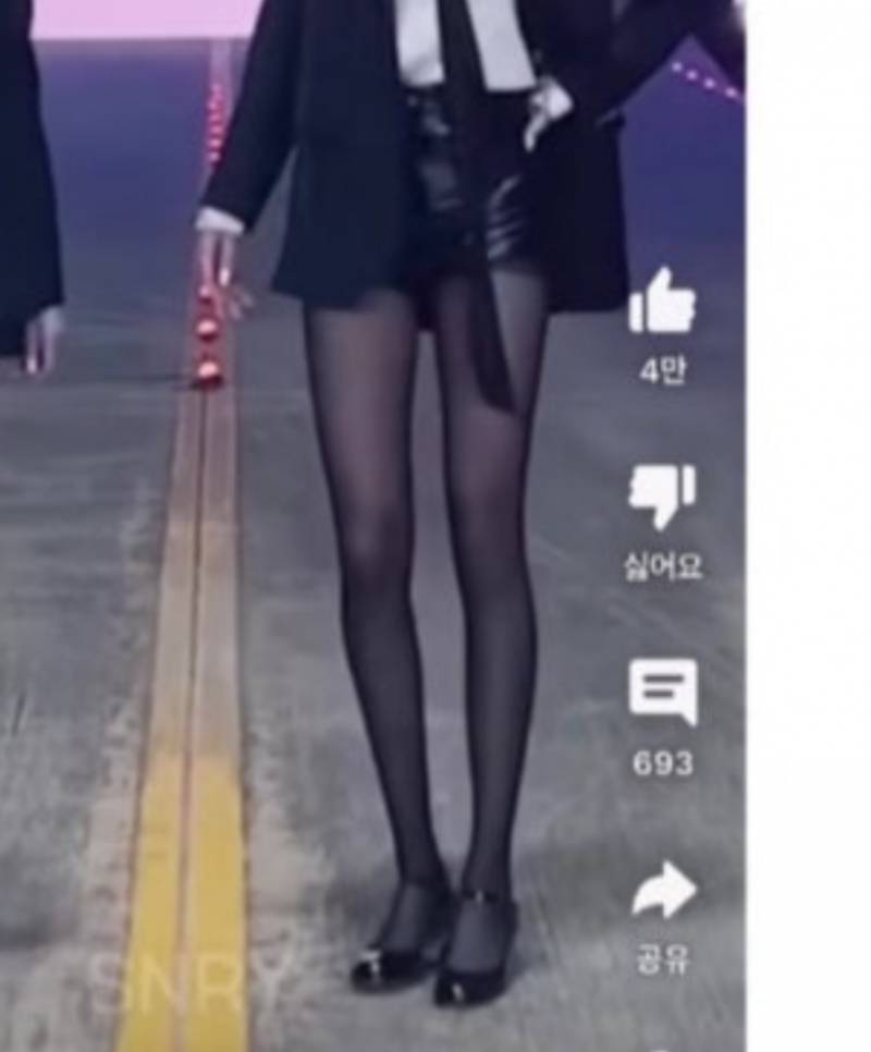 [잡담] 이런 라인 있는 다리 흔해??? | 인스티즈