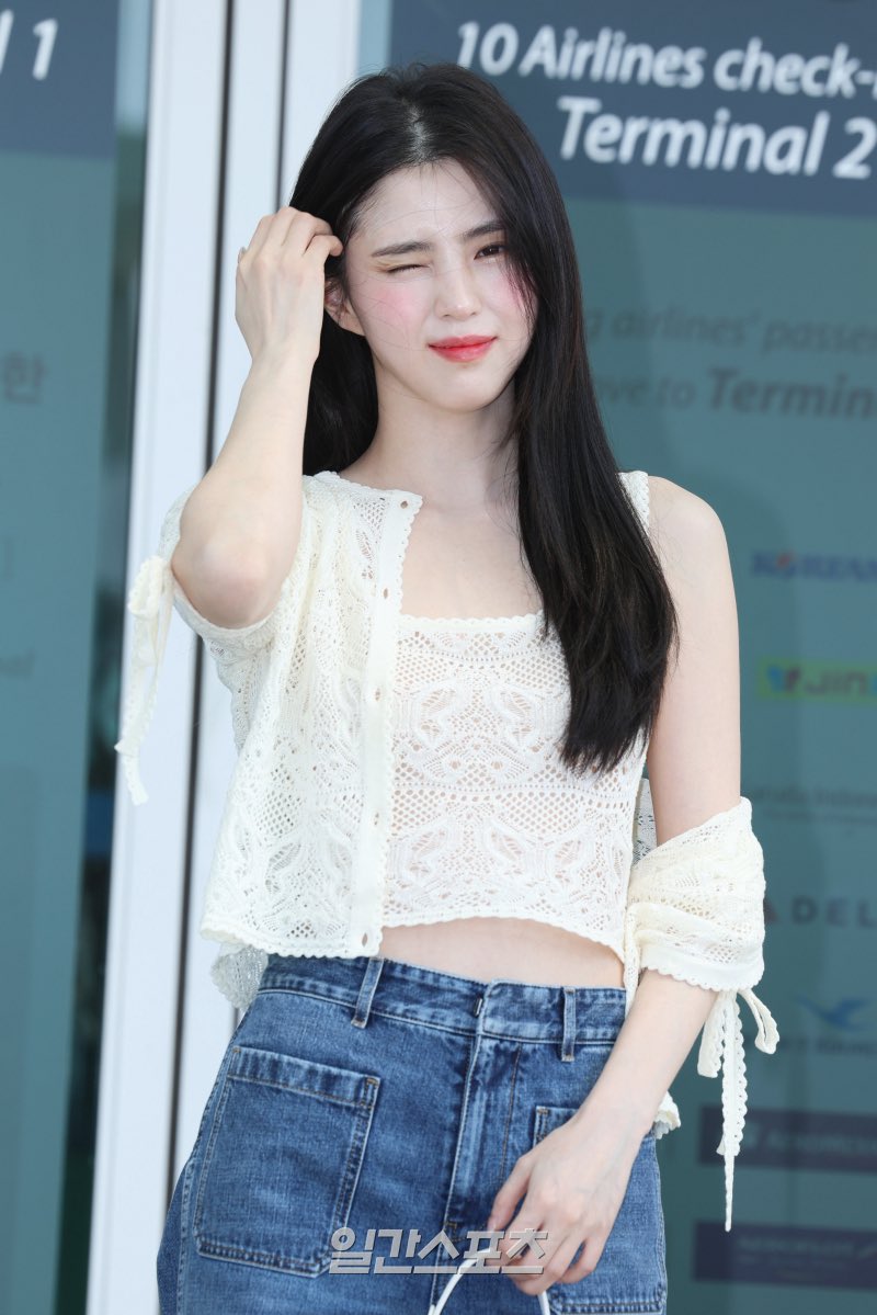 [잡담] 한소희 오늘 청순초미녀네....🪽 | 인스티즈