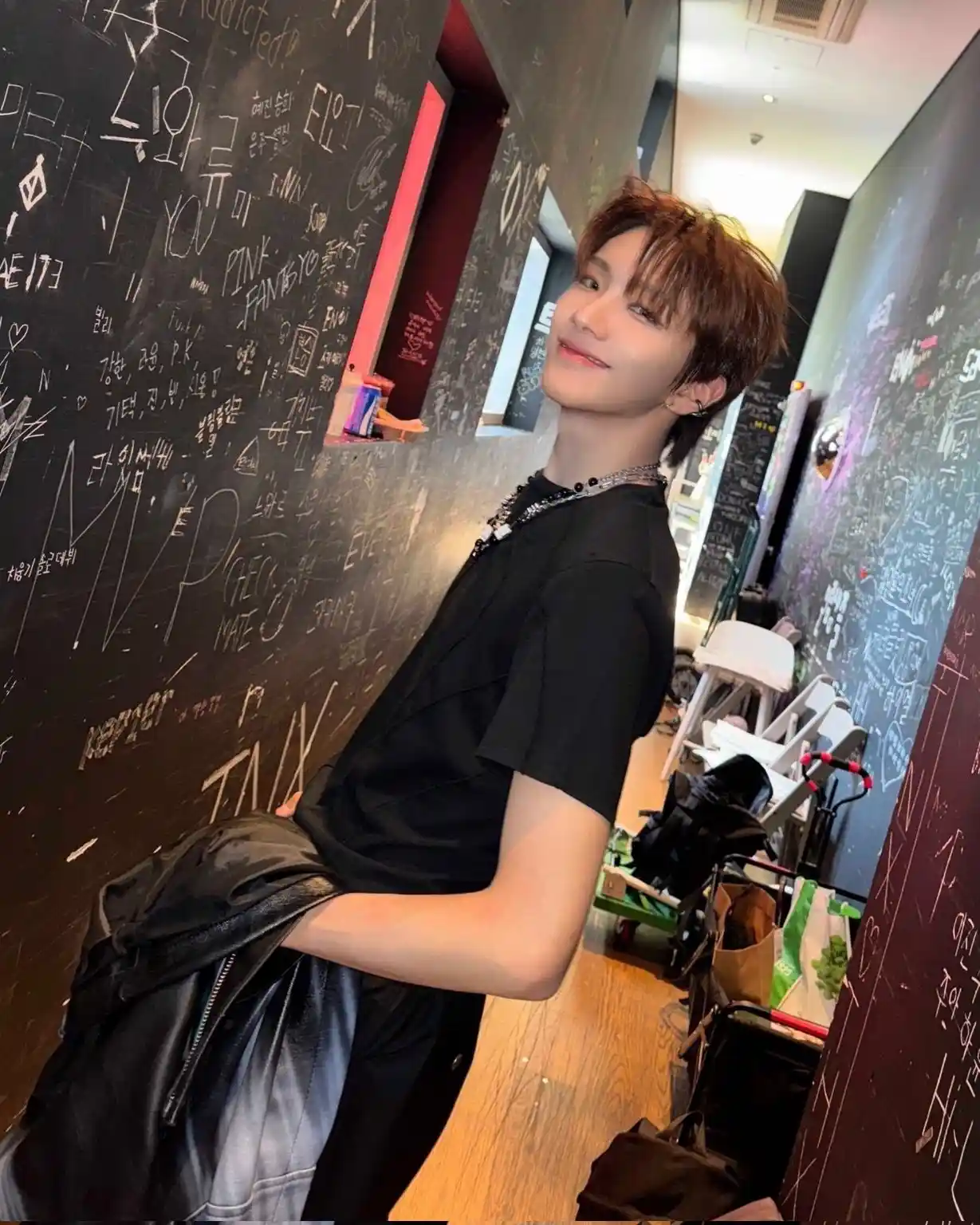 김운학 운왼 운른 프리뷰 고화질 남찍사 (66) webp 공유 | 인스티즈