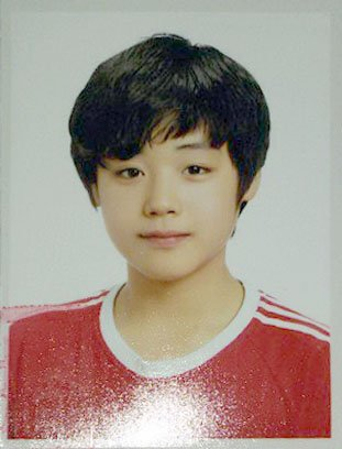  현재 난리 난 남자연예인 초등학교 졸사.JPG1