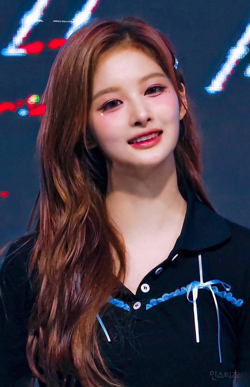 팬들 사이에도 의견갈린다는 대학축제 엔믹스 설윤 비주얼…jpg | 인스티즈