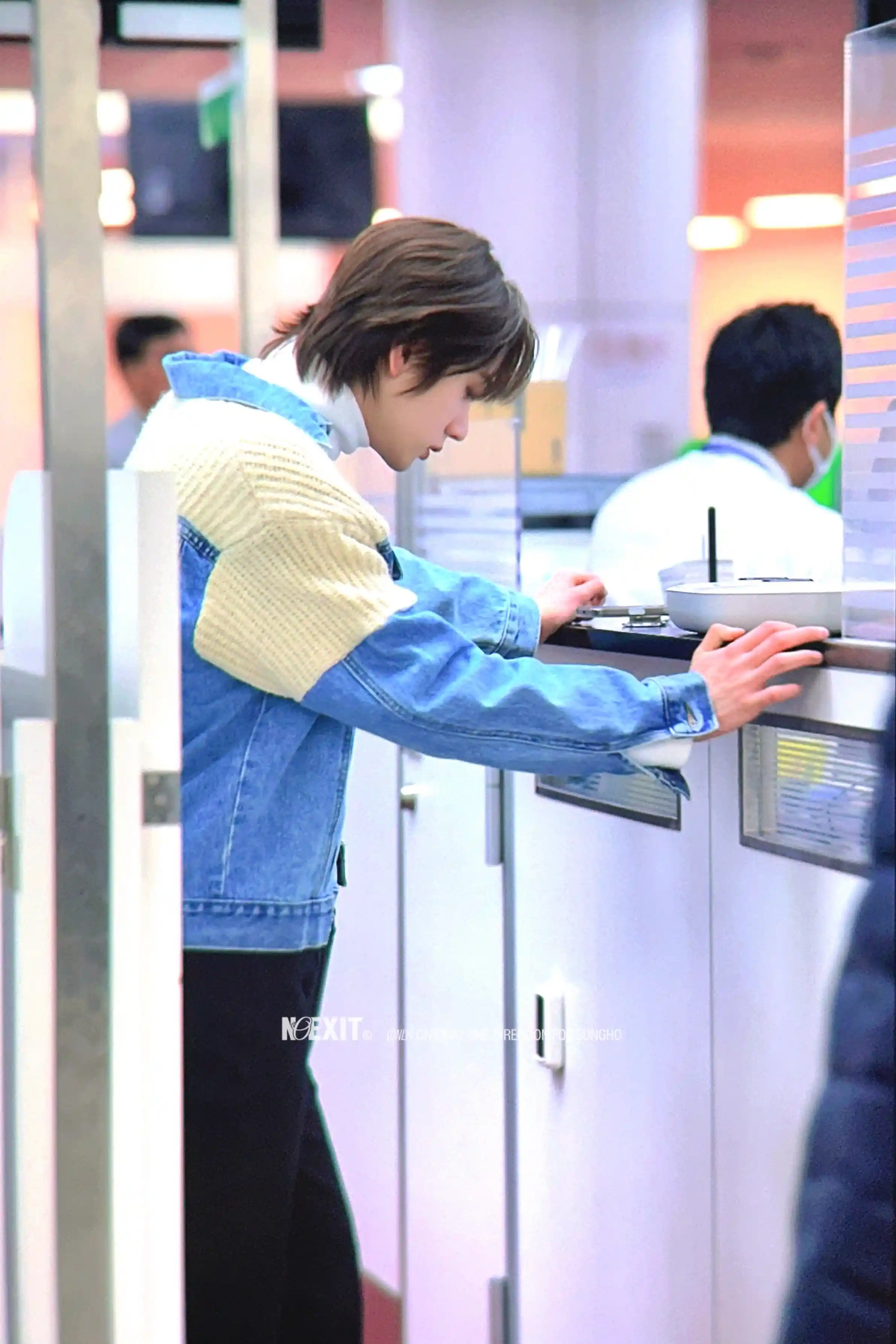 박성호 호왼 호른 프리뷰 고화질 (61) webp 지금보다 파랗게 더 더 파랗게 🌊 | 인스티즈