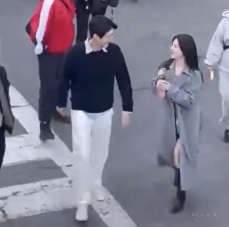 덩치 차이에 치인다는 고윤정 김선호 .jpg | 인스티즈
