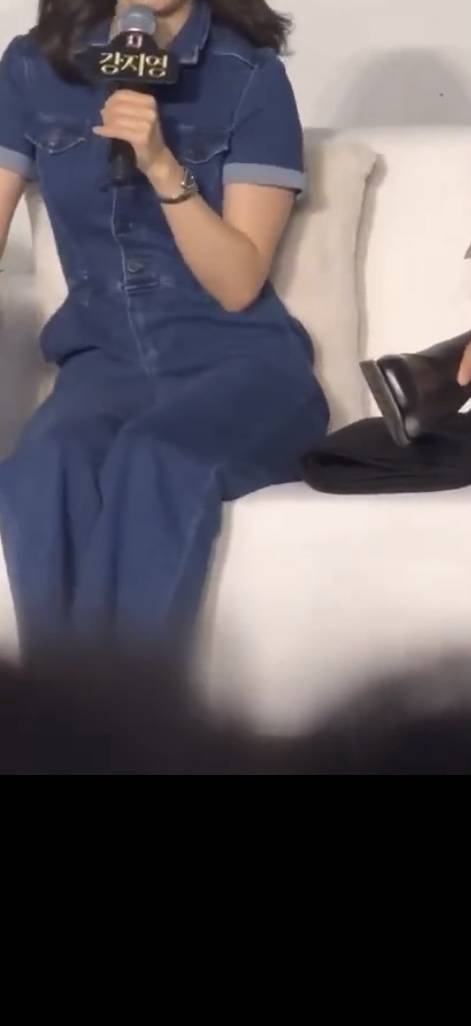 [잡담] 이 옷 정보 궁금한데 | 인스티즈