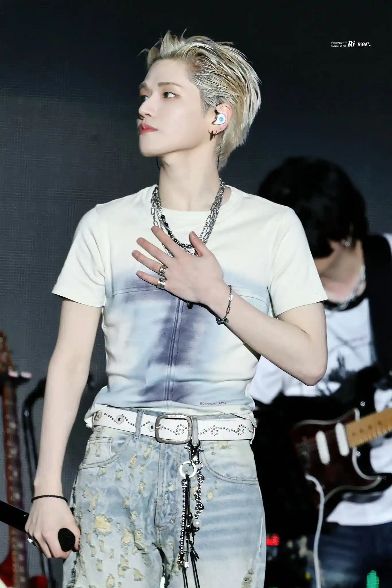 이리우너라 리우야 노올자 이리우 이상혁 링왼 링른 고화질 프리뷰 남찍사 (34) webp 공유 | 인스티즈