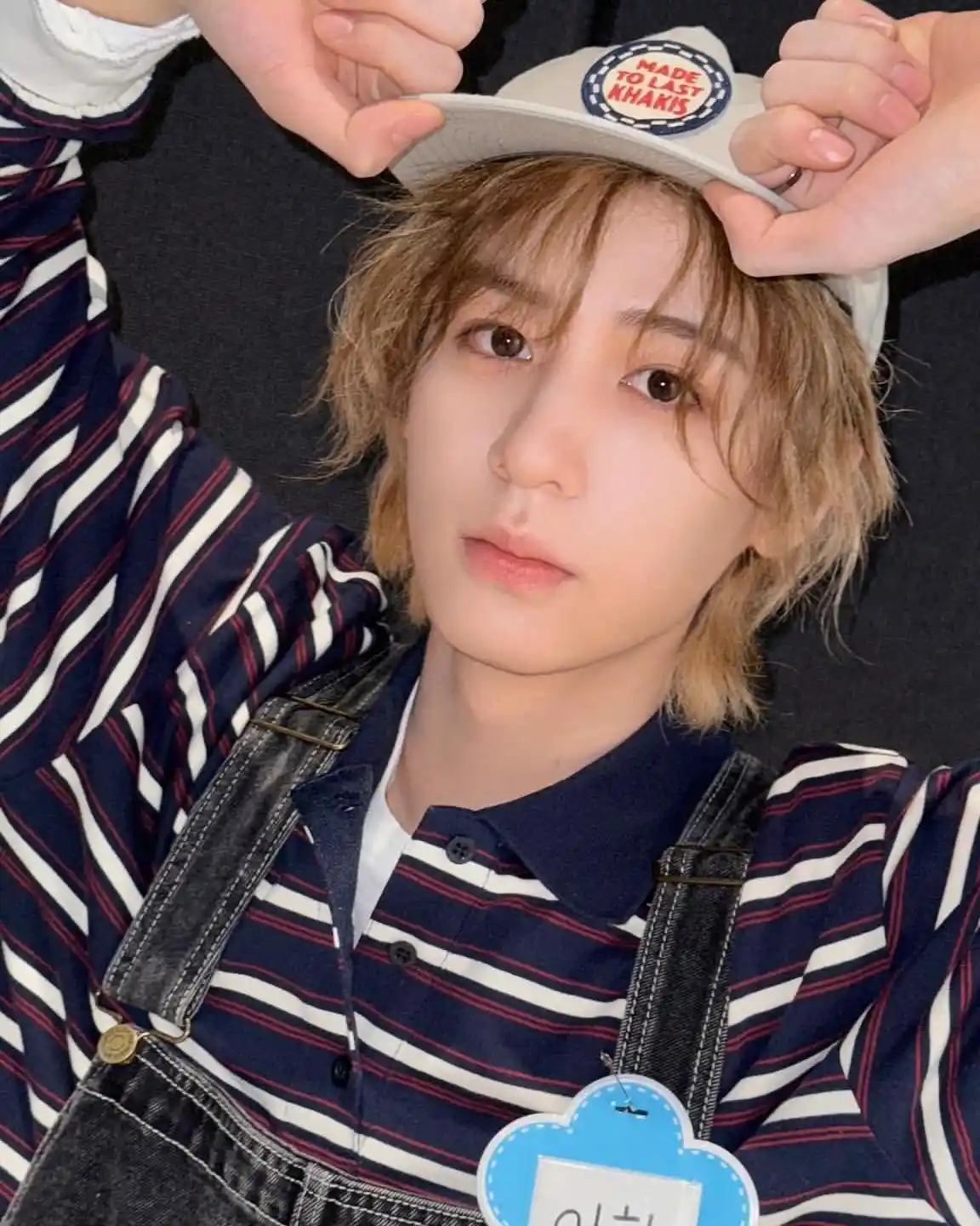 김이한 김동현 햔왼 햔른 남찍사 (2) webp + 한태산 한동민 탯왼 탯른 남찍사 (3) webp 공유 그래 너넨 평생 붙어 있어라 「각자」 남찍사 공유 | 인스티즈