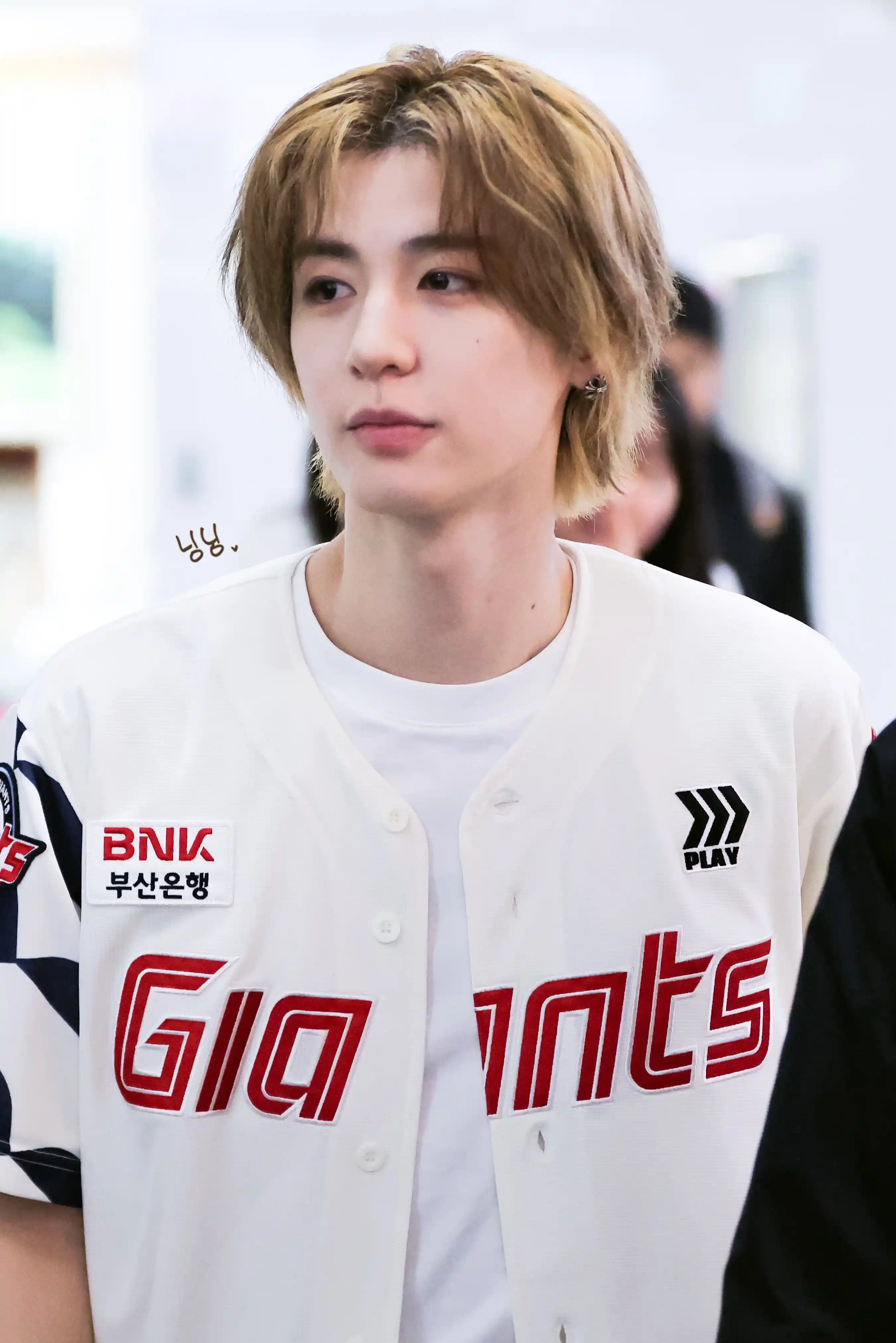 이한아 태산이 꼬실 때 써라 김이한 김동현 햔왼 햔른 프리뷰 고화질 (37) webp 공유 | 인스티즈