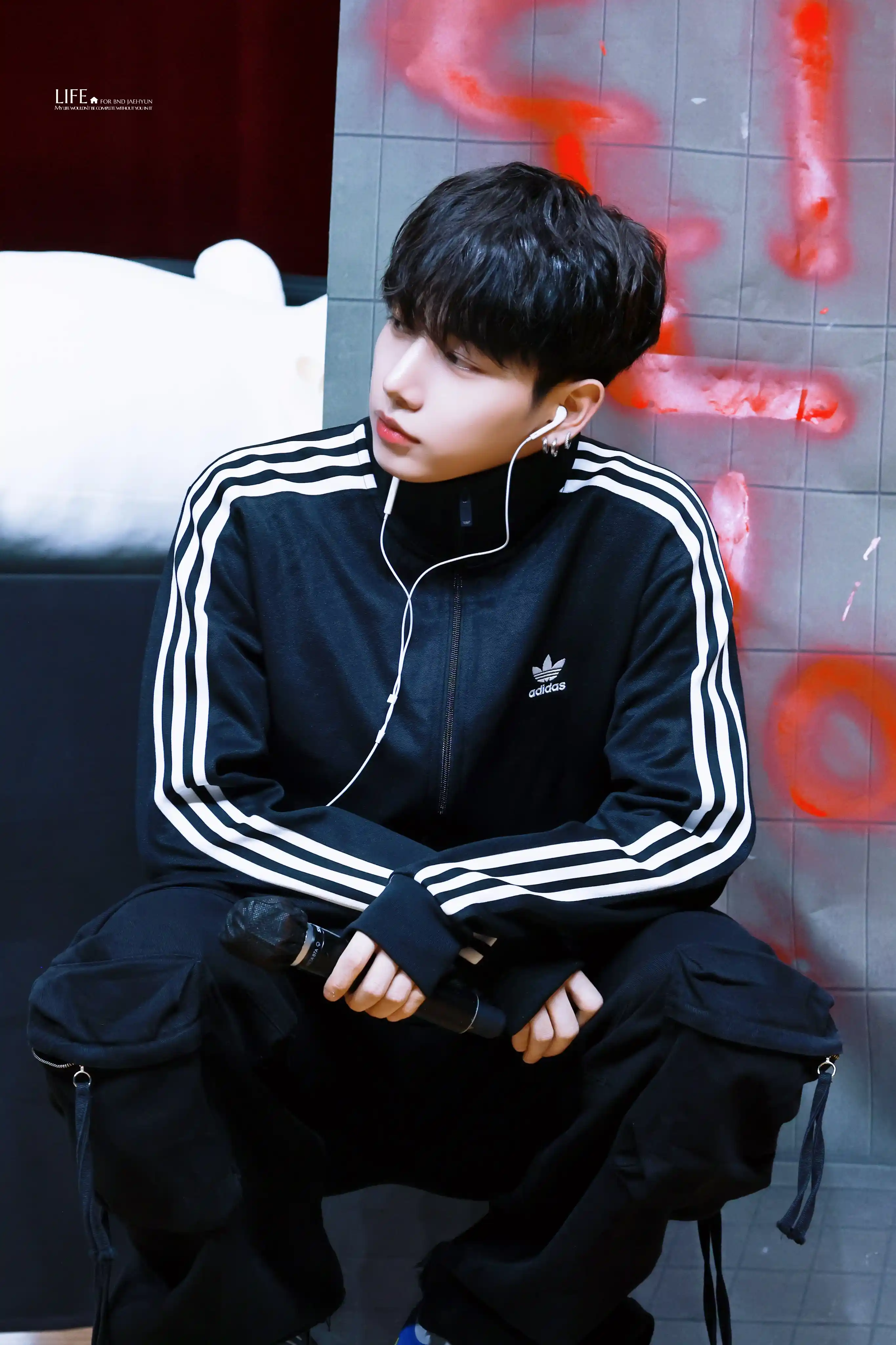 명재현 명왼 명른 고화질 (8) webp 공유 | 인스티즈