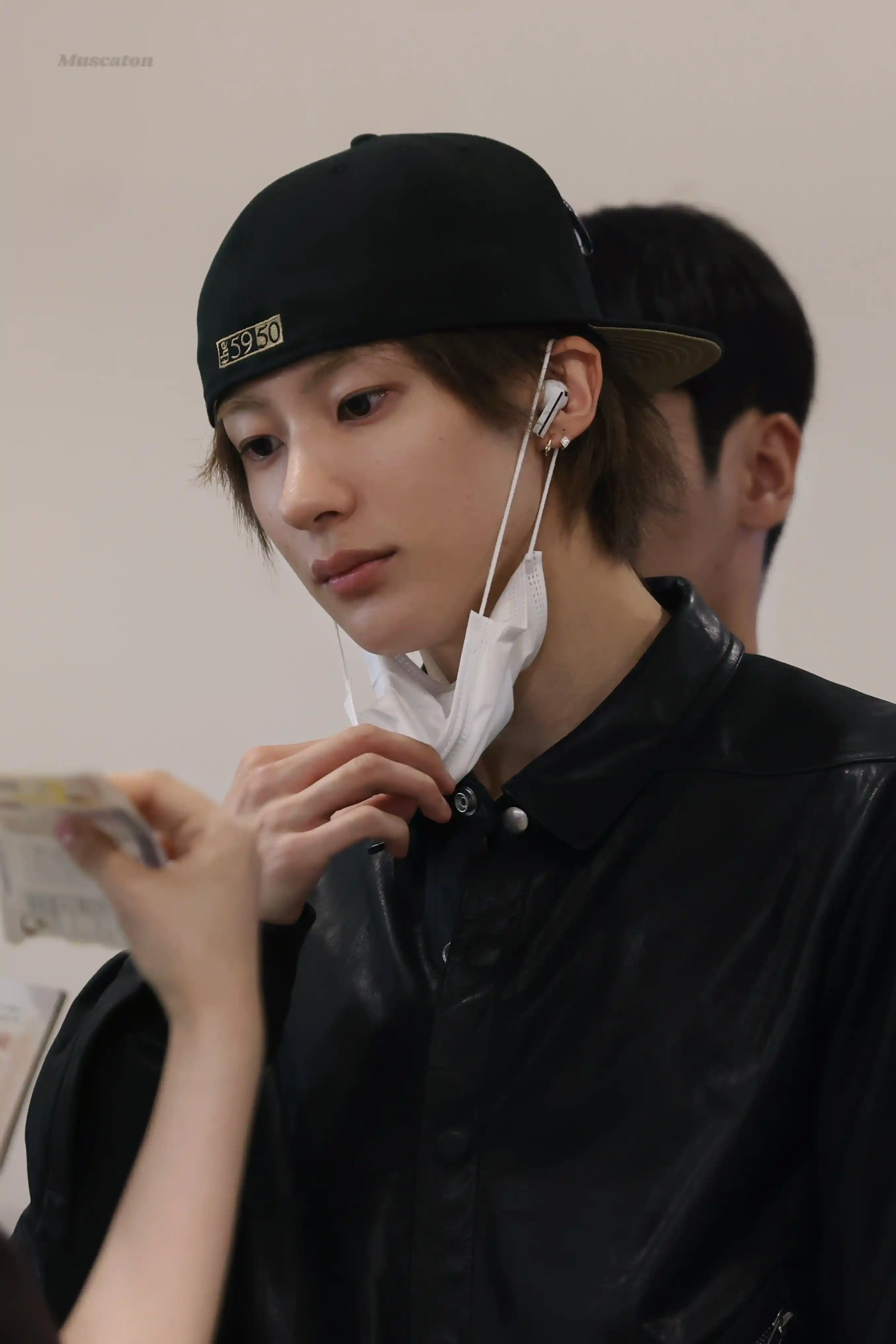 이찬영 톤왼 톤른 프리뷰 공항 남찍사 고화질 (28) webp 공유 | 인스티즈