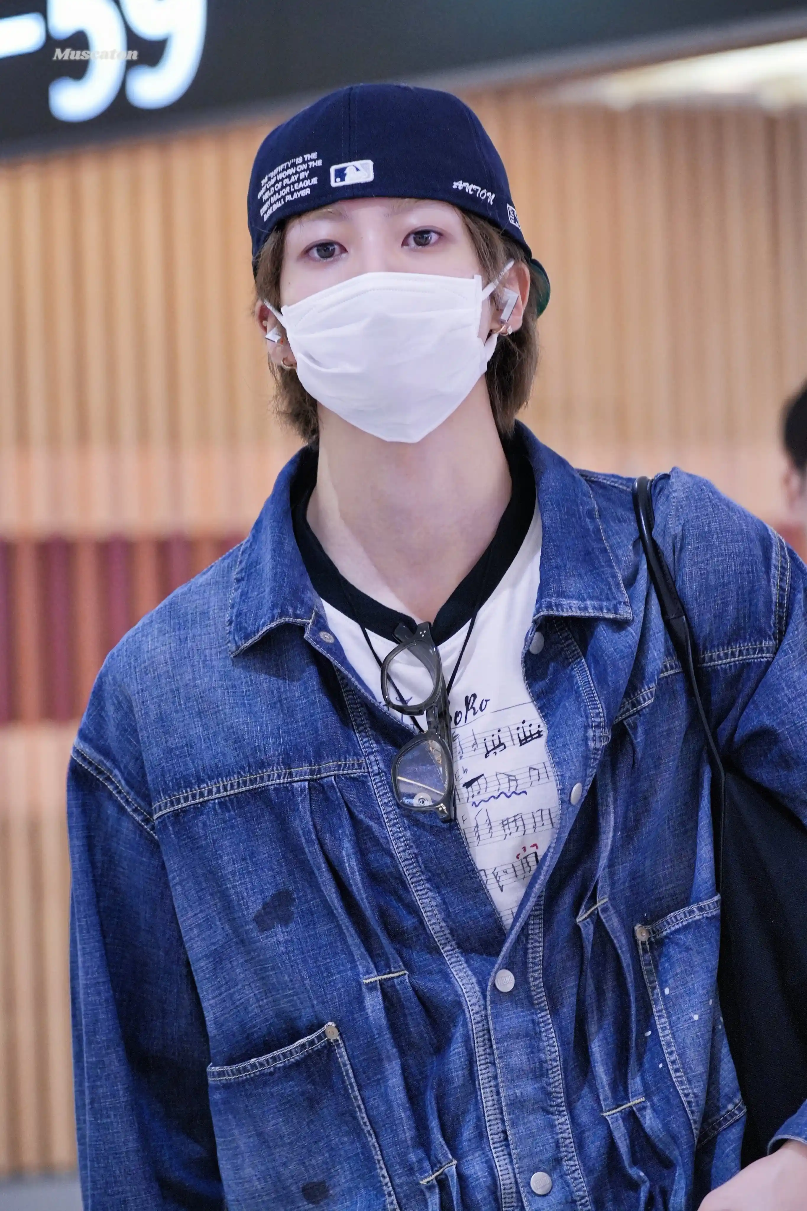 이찬영 톤왼 톤른 프리뷰 공항 남찍사 고화질 (28) webp 공유 | 인스티즈