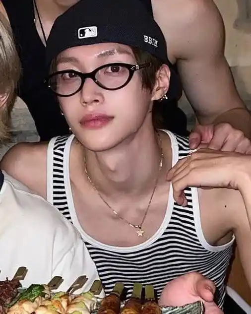 박원빈 반왼 반른 프리뷰 고화질 남찍사 (42) webp 공유 | 인스티즈