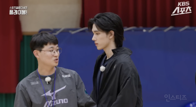요즘 잘생김이 기본값인 것 같은 배구선수 .jpgif | 인스티즈