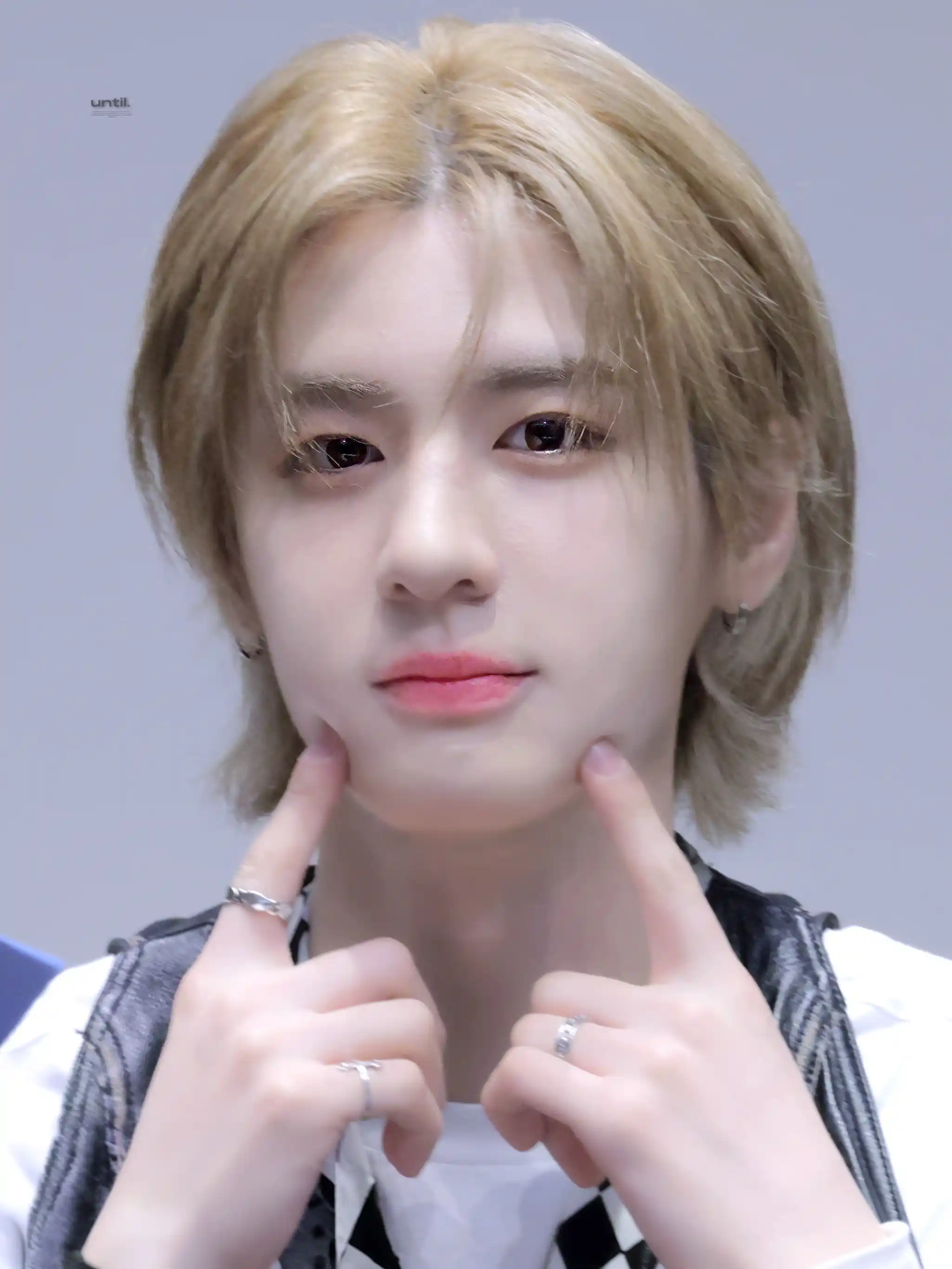 김이한 김동현 햔왼 햔른 프리뷰 고화질 (16) webp 공유 | 인스티즈