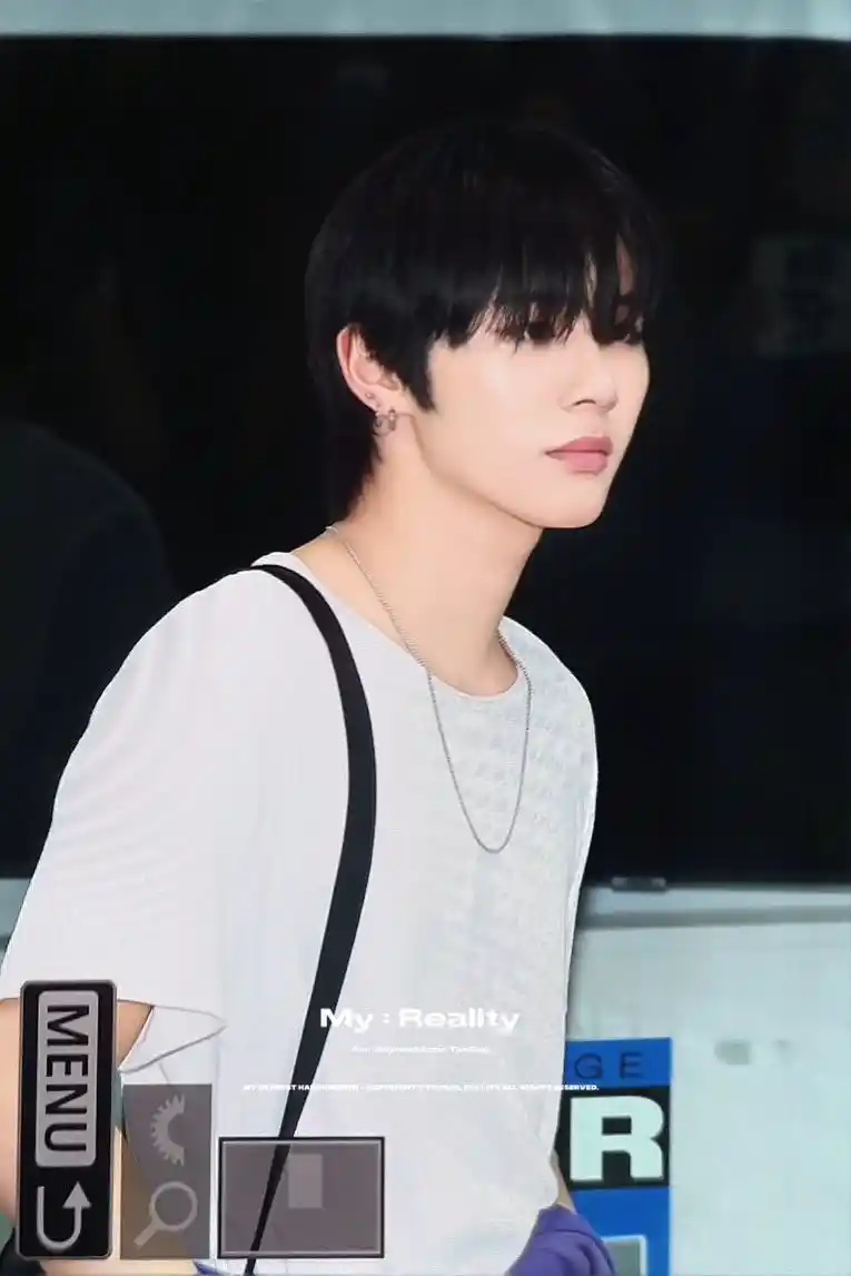 깔이 미쳐 돌았네요 한태산 한동민 탯왼 탯른 흑발 셀카 프리뷰 (17) webp 공유 | 인스티즈