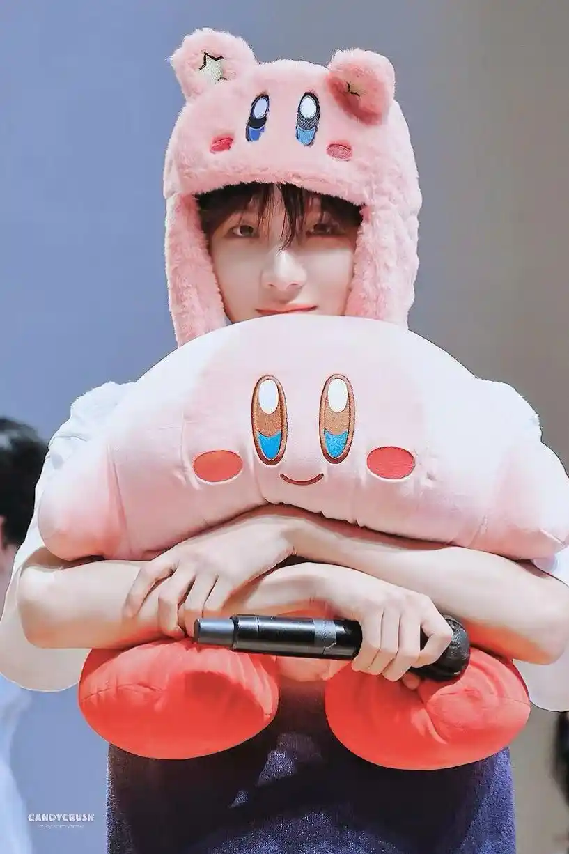 이런 연하가 제 반려라면 반려하지 않겠습니다 김운학 운왼 운른 프리뷰 공항 남찍사 고화질 (34) webp 공유 | 인스티즈