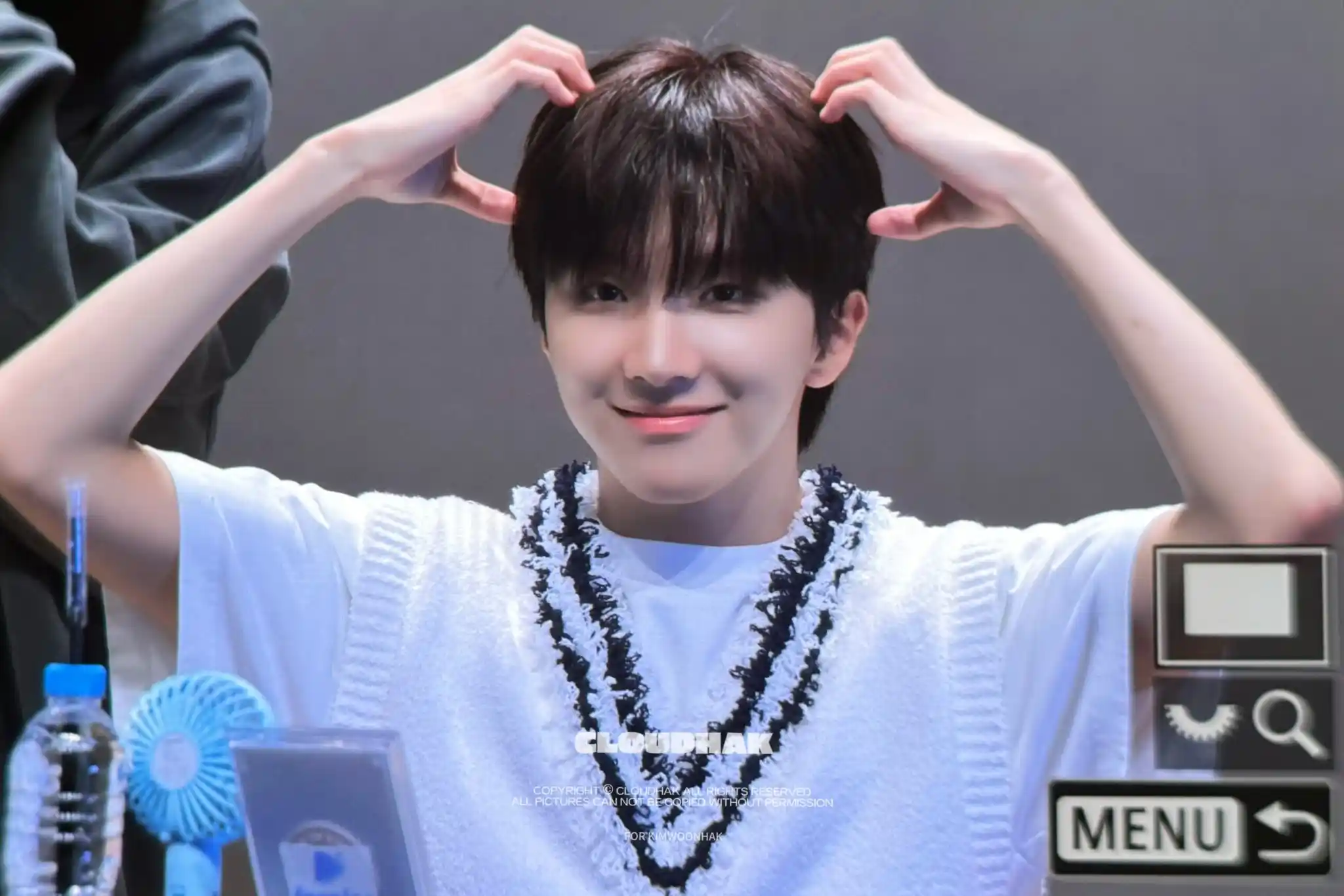 이런 연하가 제 반려라면 반려하지 않겠습니다 김운학 운왼 운른 프리뷰 공항 남찍사 고화질 (34) webp 공유 | 인스티즈