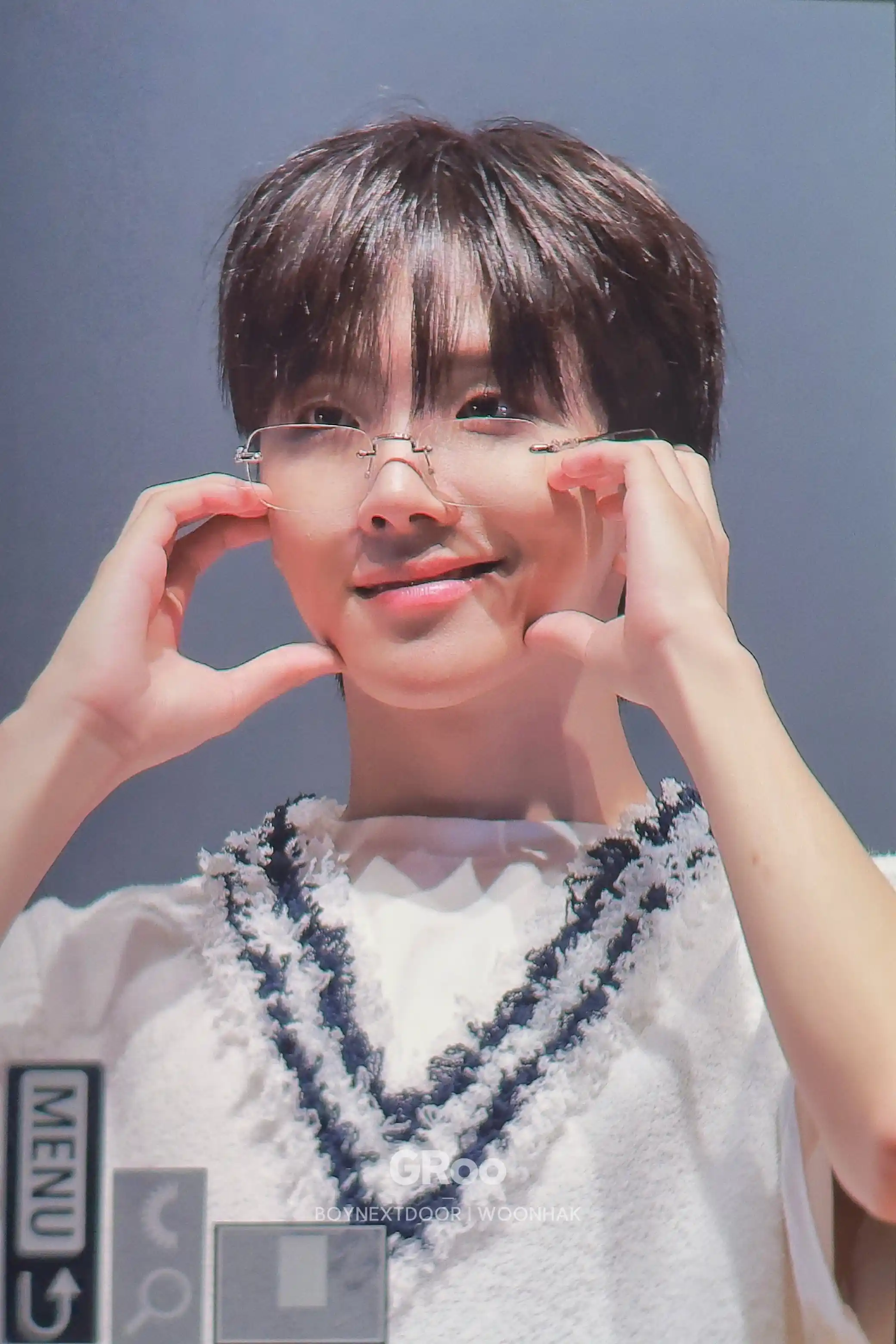 이런 연하가 제 반려라면 반려하지 않겠습니다 김운학 운왼 운른 프리뷰 공항 남찍사 고화질 (34) webp 공유 | 인스티즈