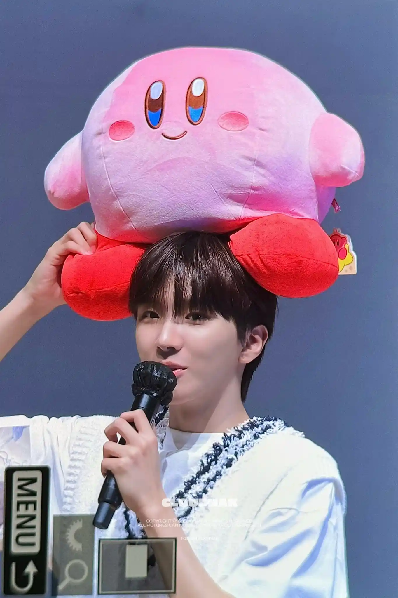 이런 연하가 제 반려라면 반려하지 않겠습니다 김운학 운왼 운른 프리뷰 공항 남찍사 고화질 (34) webp 공유 | 인스티즈