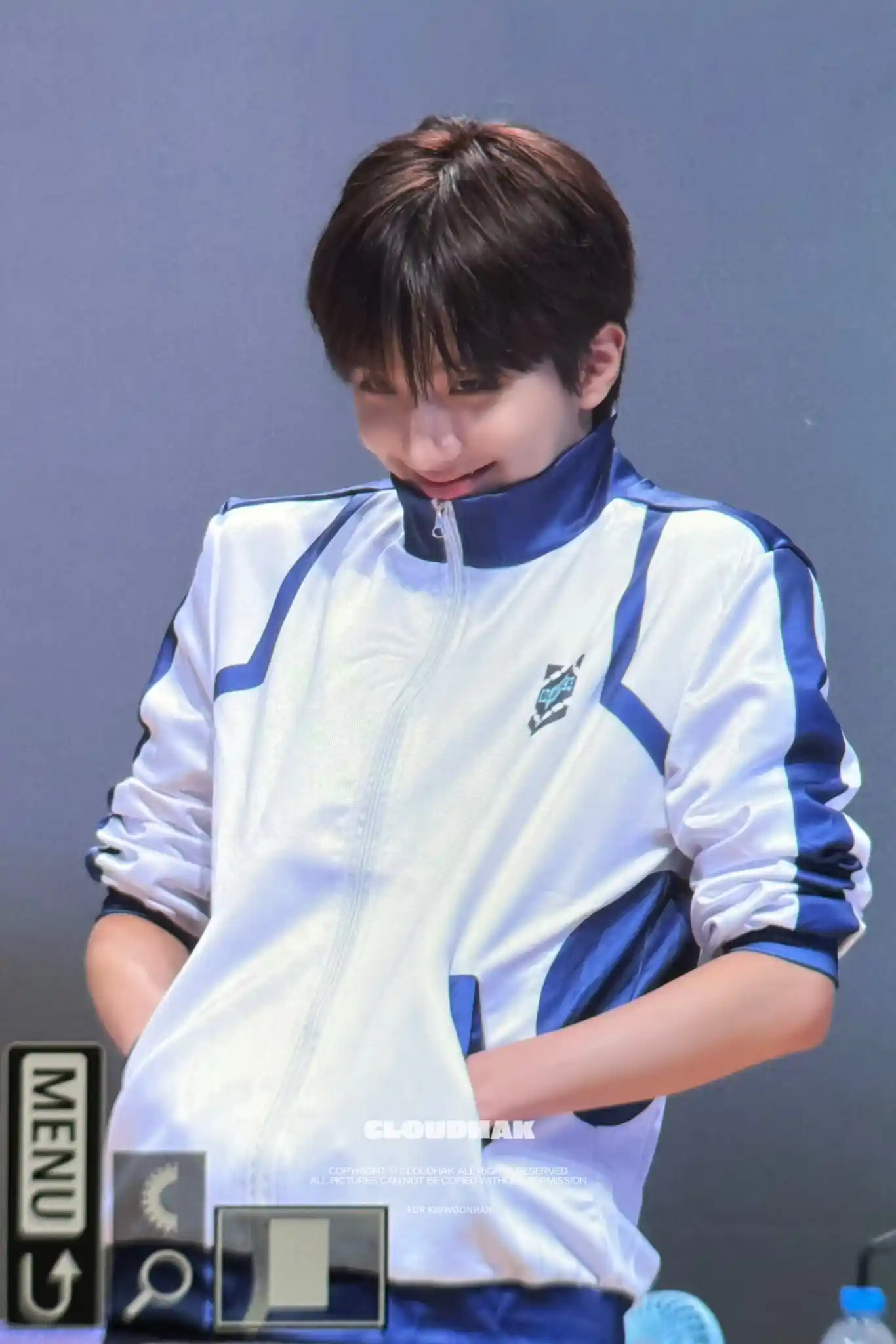 이런 연하가 제 반려라면 반려하지 않겠습니다 김운학 운왼 운른 프리뷰 공항 남찍사 고화질 (34) webp 공유 | 인스티즈