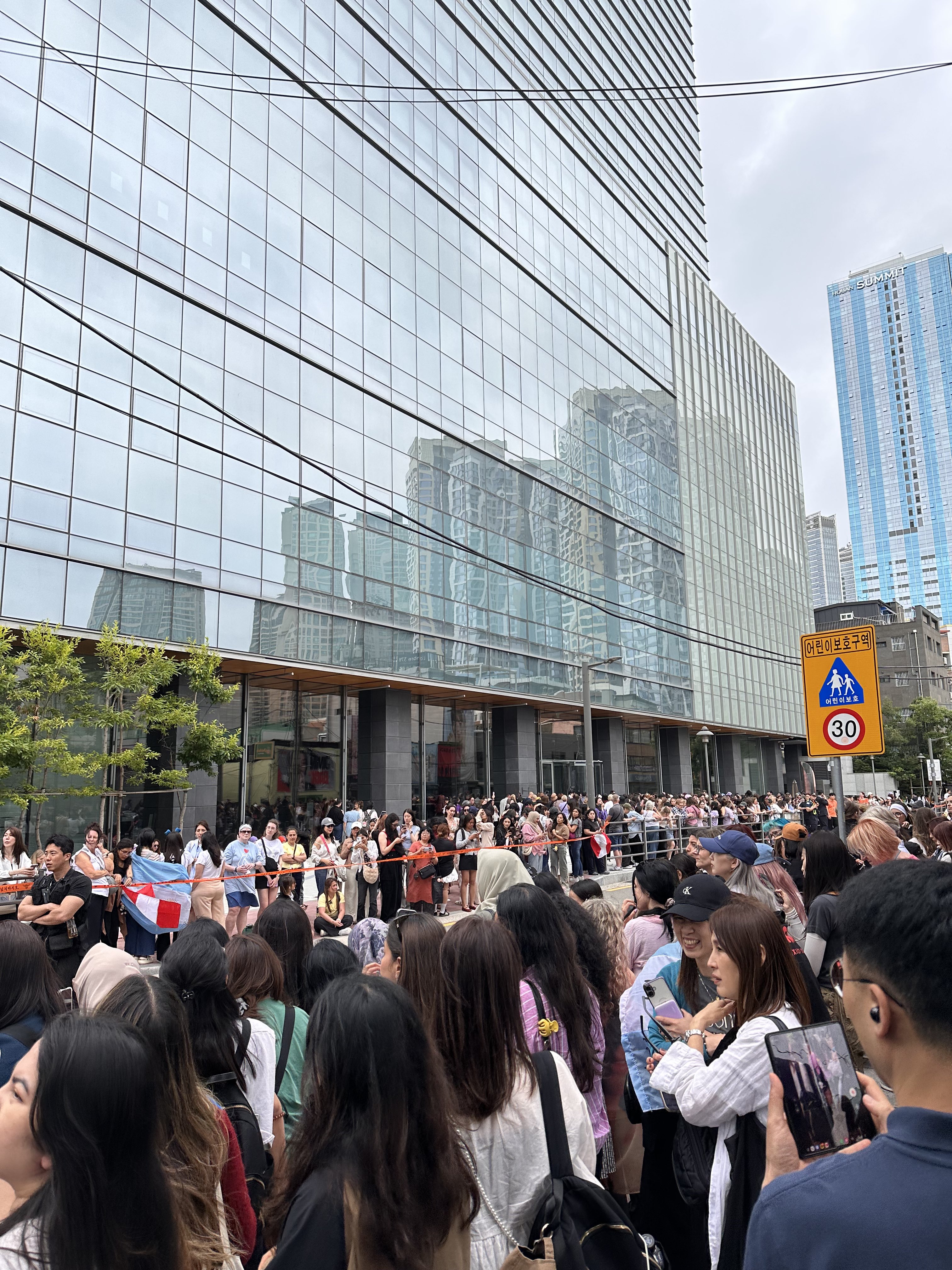 [잡담] 와 방탄은 방탄이구나 | 인스티즈