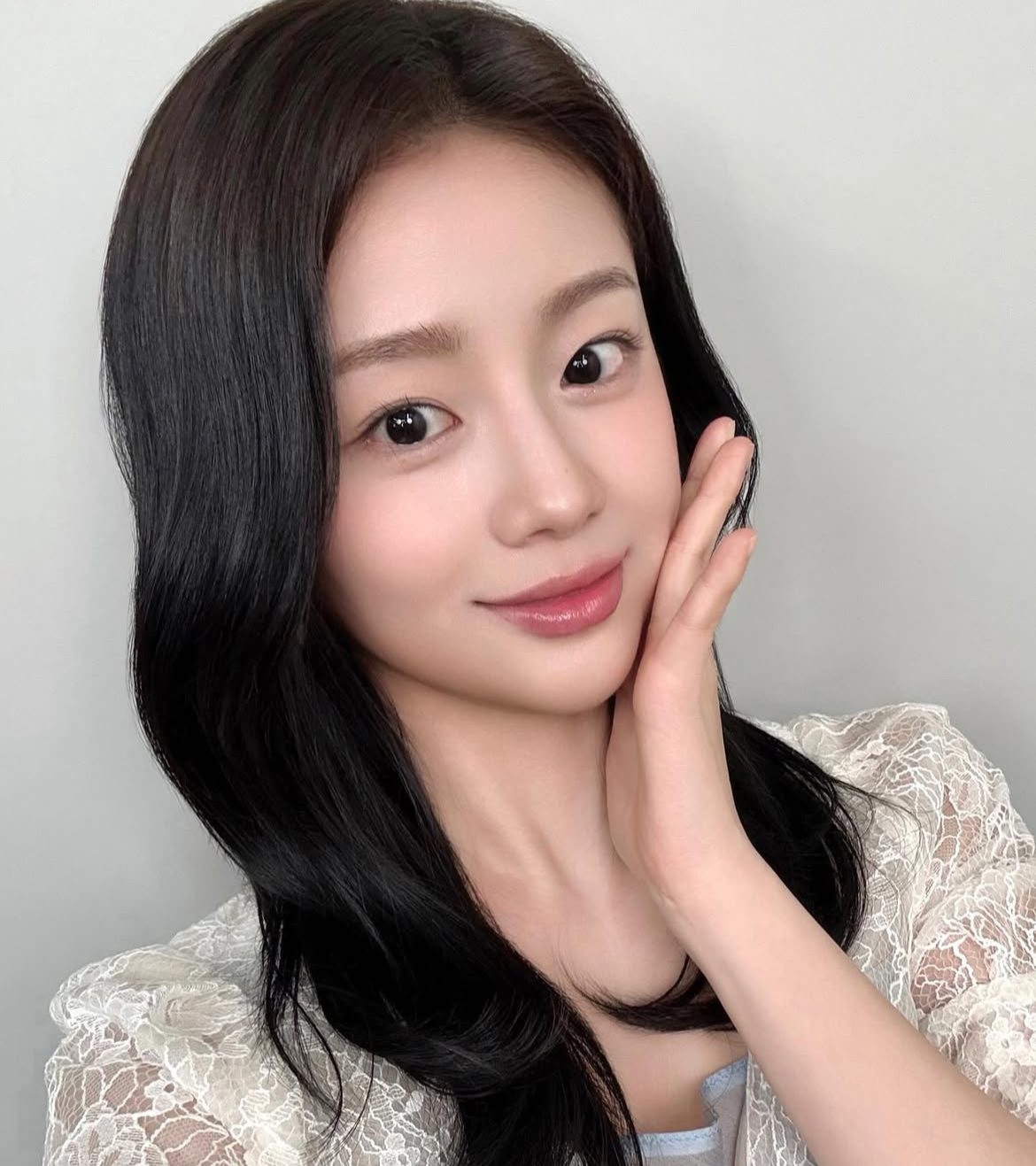 [잡담] 채서안 새로 뜬 사진 진짜 개이쁘다ㅋㅋㅋㅋㅋ | 인스티즈
