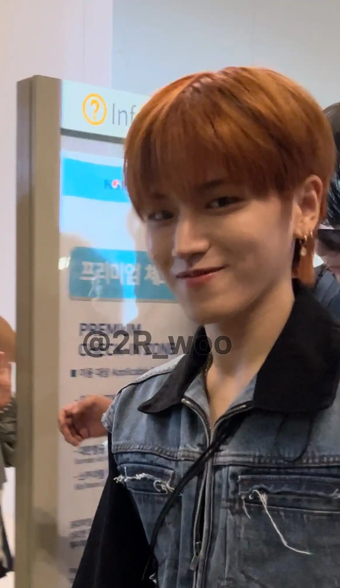 미인이시네요 이상혁 이리우 링왼 링른 폰카 (2) webp 공유 | 인스티즈