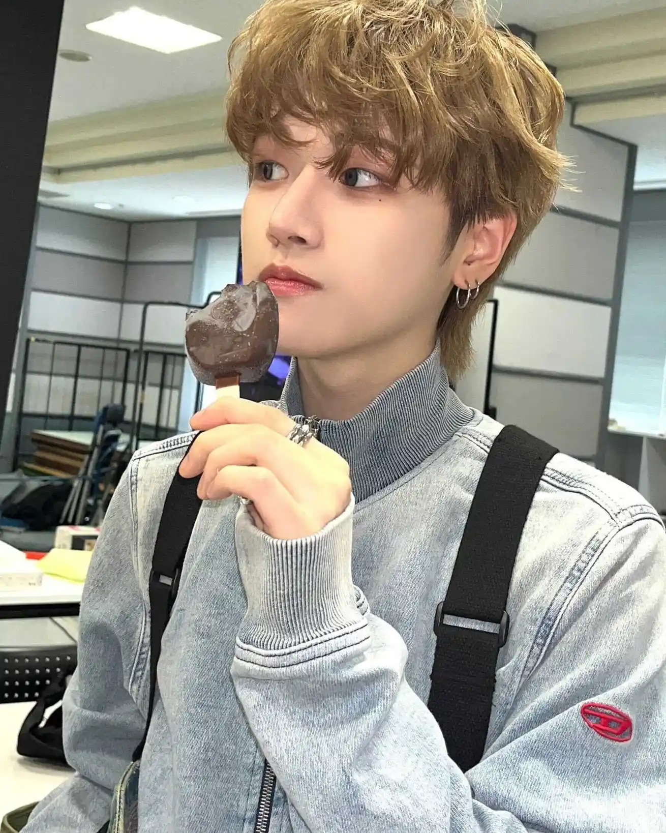 배고파요 이리우 이상혁 링왼 링른 남찍사 셀카 webp 공유 | 인스티즈