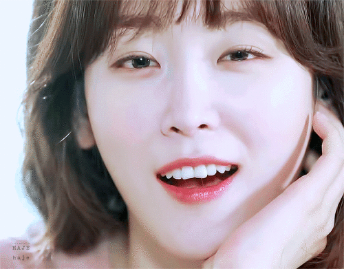 [잡담] 내가 좋아하는 여배인데 소나무인가? | 인스티즈