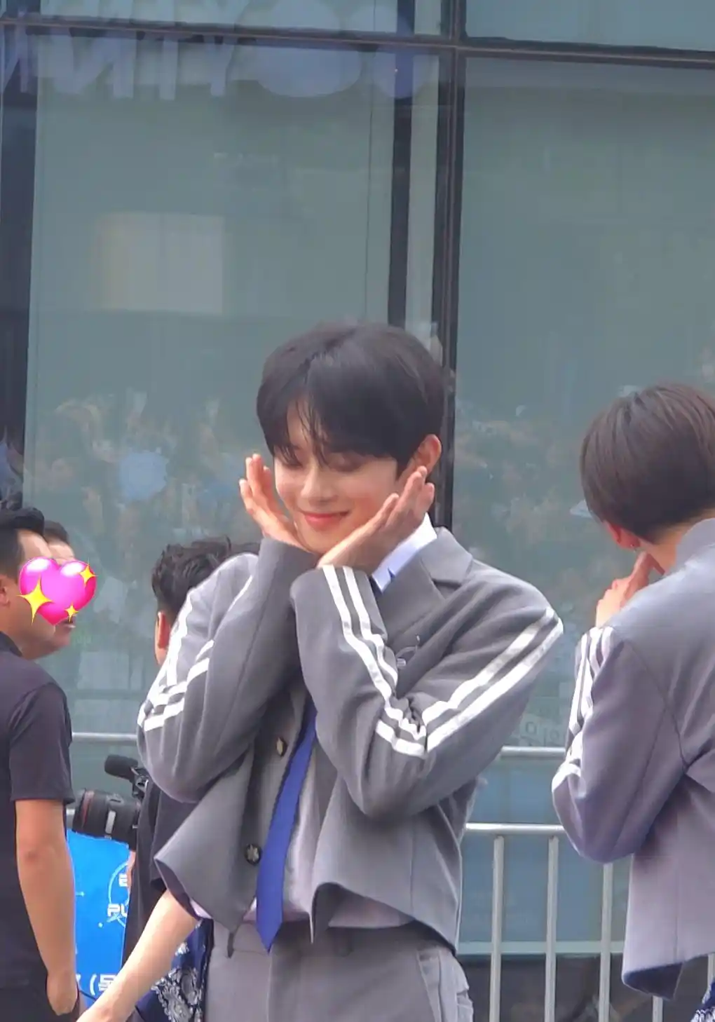 베리베리 유강민 깡왼 깡른 잇깡잇 투샷 프리뷰 남찍사 (21) webp 공유 | 인스티즈