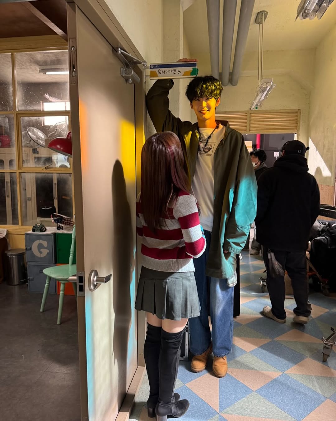 키 큰 문짝남이 취향인 내 눈에 새로 들어온 신인 남배우 | 인스티즈