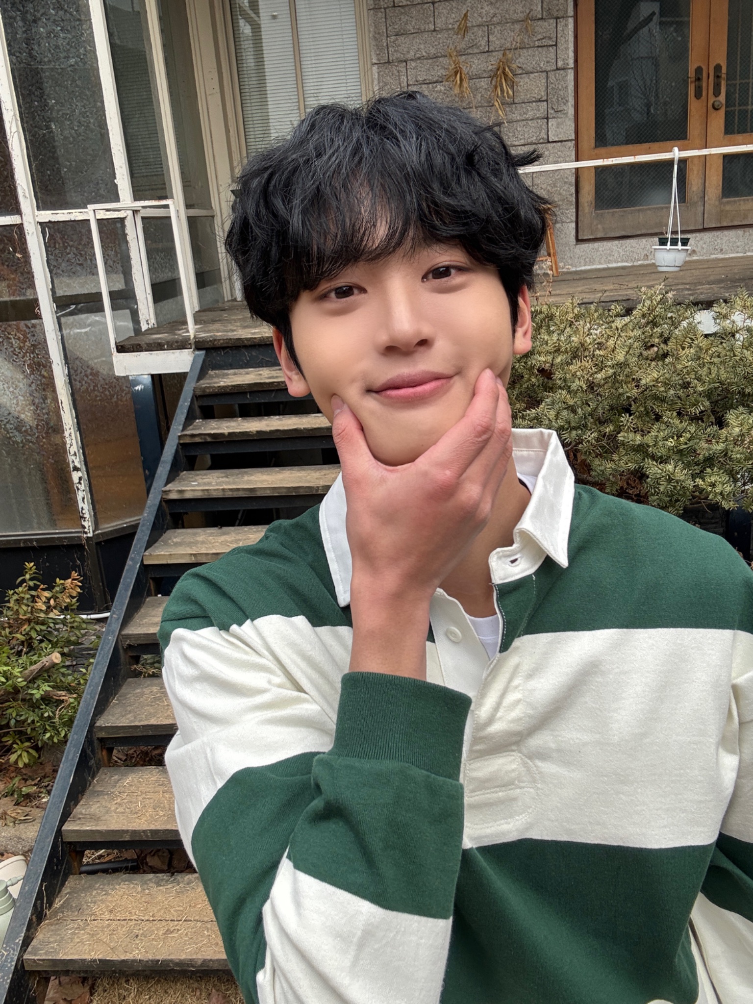 키 큰 문짝남이 취향인 내 눈에 새로 들어온 신인 남배우 | 인스티즈