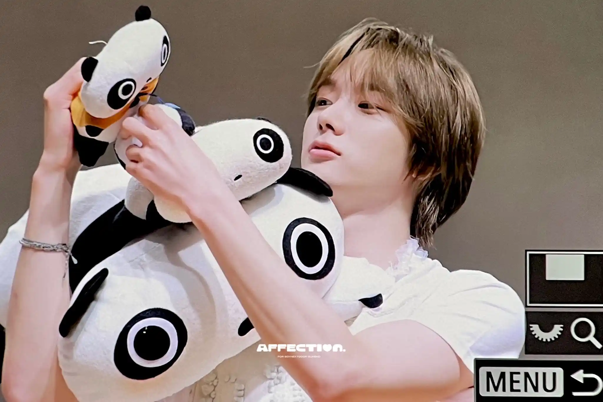 박성호 호왼 호른 위*스 라이브 캡처 (4) webp + 박성호 고화질 프리뷰 (10) webp 공유 | 인스티즈