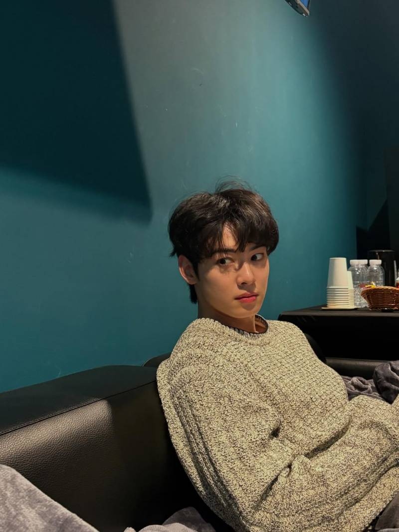  현재 모두의 부러움을 받고 있는 사람.x
