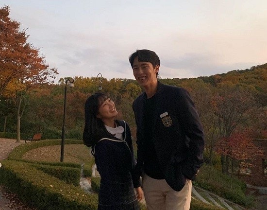 [잡담] 김혜윤 이재욱 이 사이에 6년 있음 | 인스티즈