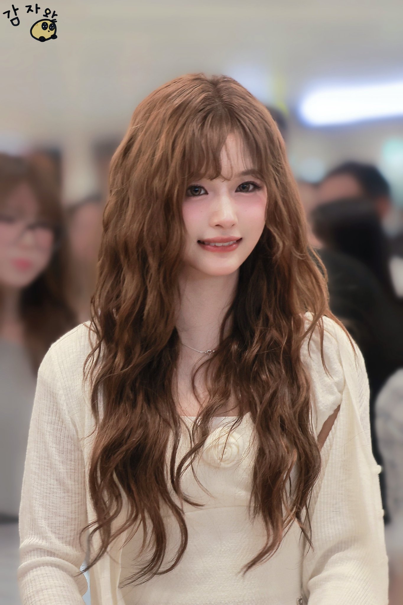 [잡담] 설윤 지금 머리 ㄹㅇ 찰떡이다 | 인스티즈