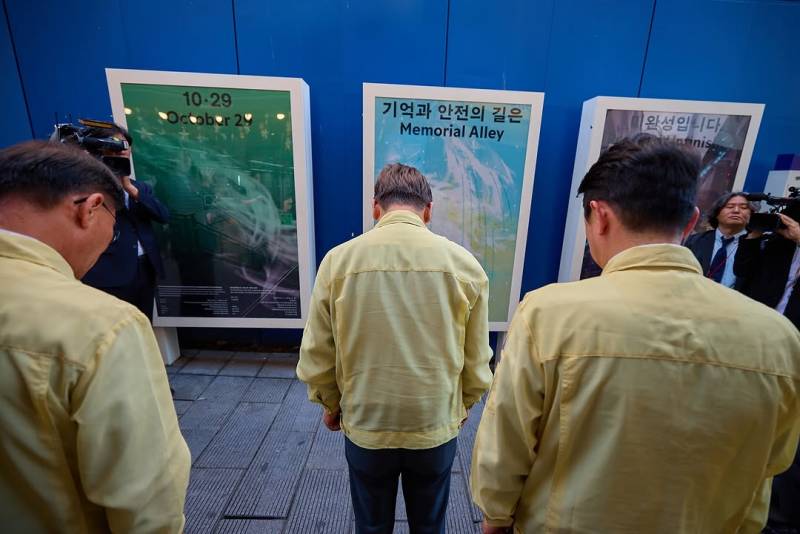 현재 여론 갈리는 이대통령 공식 사진 스타일..JPG | 인스티즈